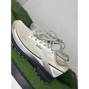 Brooks Womens Trace 3 1204011D191 White Running Shoes Sneakers Size 7.5 No Insol